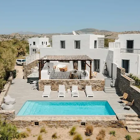 Tranquilla - Seaview, Pool & Jacuzzi Villa Plaka (Naxos)