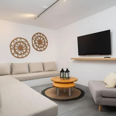 Tranquilla - Seaview, Pool & Jacuzzi Villa Plaka (Naxos)