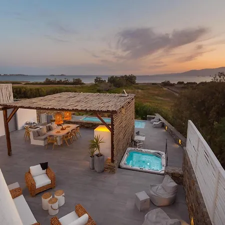Villa Tranquilla - House, Seaview, Pool & Jacuzzi Pláka