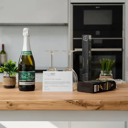 Tranquilla - Seaview, Pool & Jacuzzi