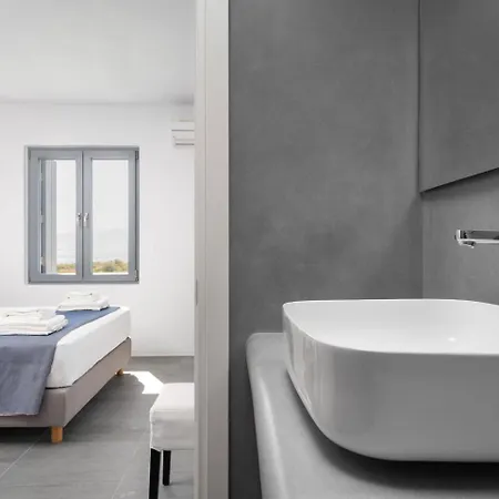 Tranquilla - Seaview, Pool & Jacuzzi Vila *