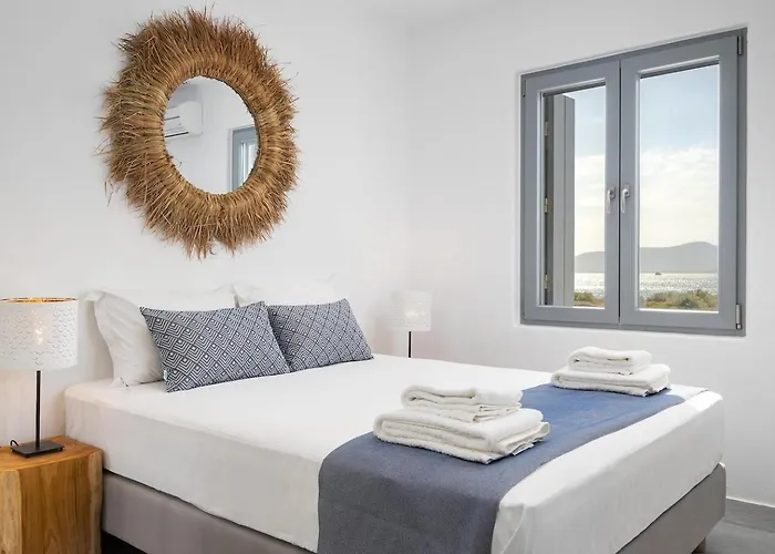 Villa Tranquilla - Seaview, Pool & Jacuzzi