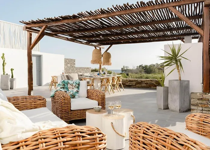 Tranquilla - Seaview, Pool & Jacuzzi Villa *